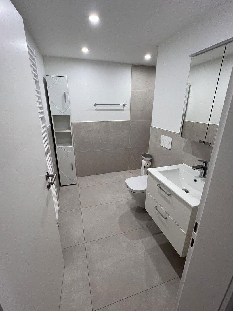 Pronájem bytu 2+kk 95 m², Rubensstraße 12, Düsseldorf, Severní Porýní-Vestfálsko Pronájem bytu 2+kk 95 m², Rubensstraße 12, Düsseldorf, Severní Porýní-Vestfálsko