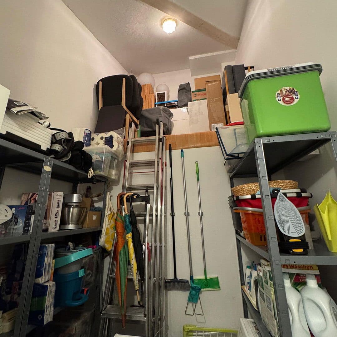 Pronájem bytu 3+1 100 m², Edenkoben, Porýní-Falc Pronájem bytu 3+1 100 m², Edenkoben, Porýní-Falc