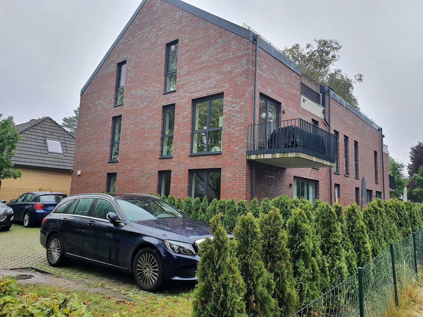 Pronájem bytu 4+1 109 m², Hamburg - Wellingsbüttel, Hamburg Pronájem bytu 4+1 109 m², Hamburg - Wellingsbüttel, Hamburg