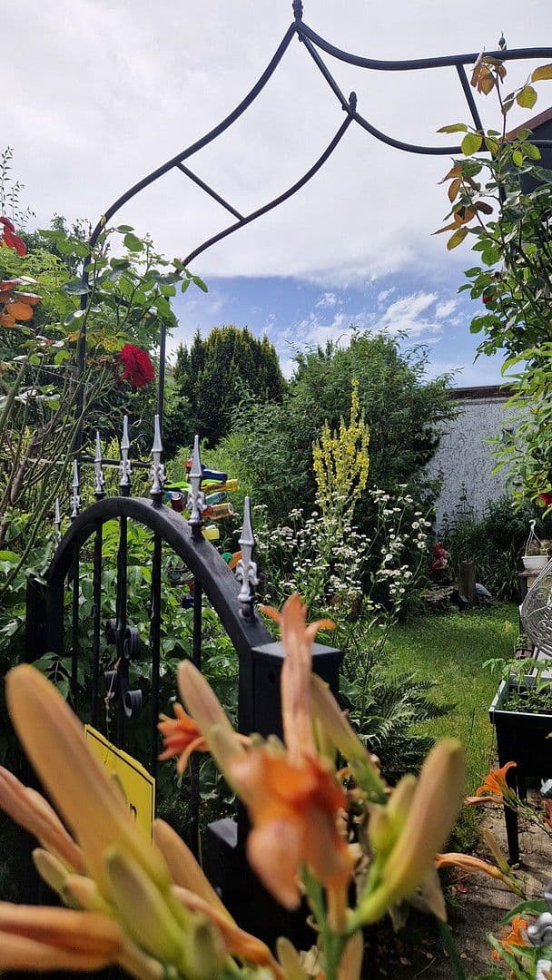 Prodej domu 210 m², pozemek 480 m², Ringstr., 9, Remshalden, Bádensko-Württembersko Prodej domu 210 m², pozemek 480 m², Ringstr., 9, Remshalden, Bádensko-Württembersko