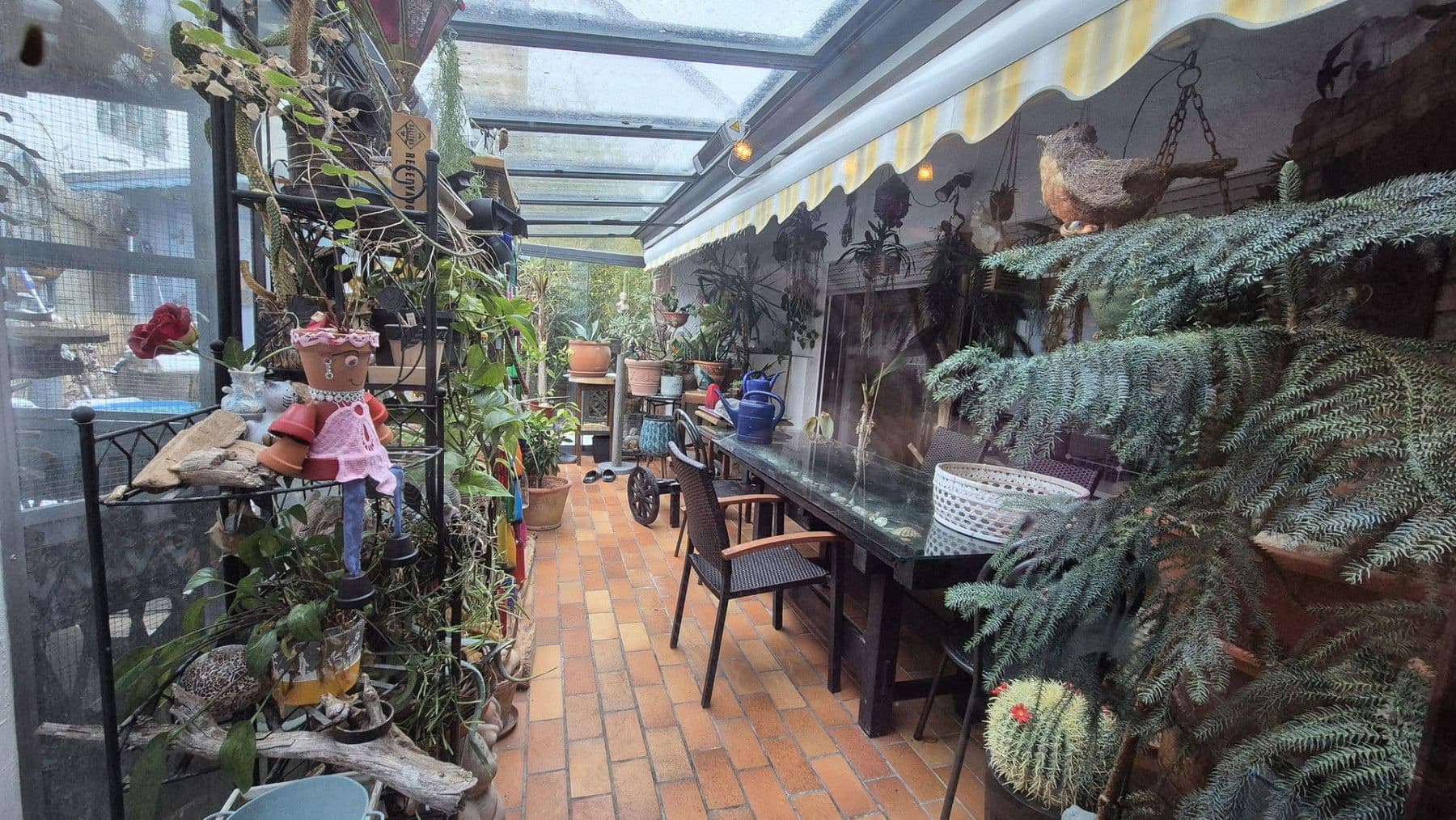 Prodej domu 210 m², pozemek 480 m², Ringstr., 9, Remshalden, Bádensko-Württembersko Prodej domu 210 m², pozemek 480 m², Ringstr., 9, Remshalden, Bádensko-Württembersko