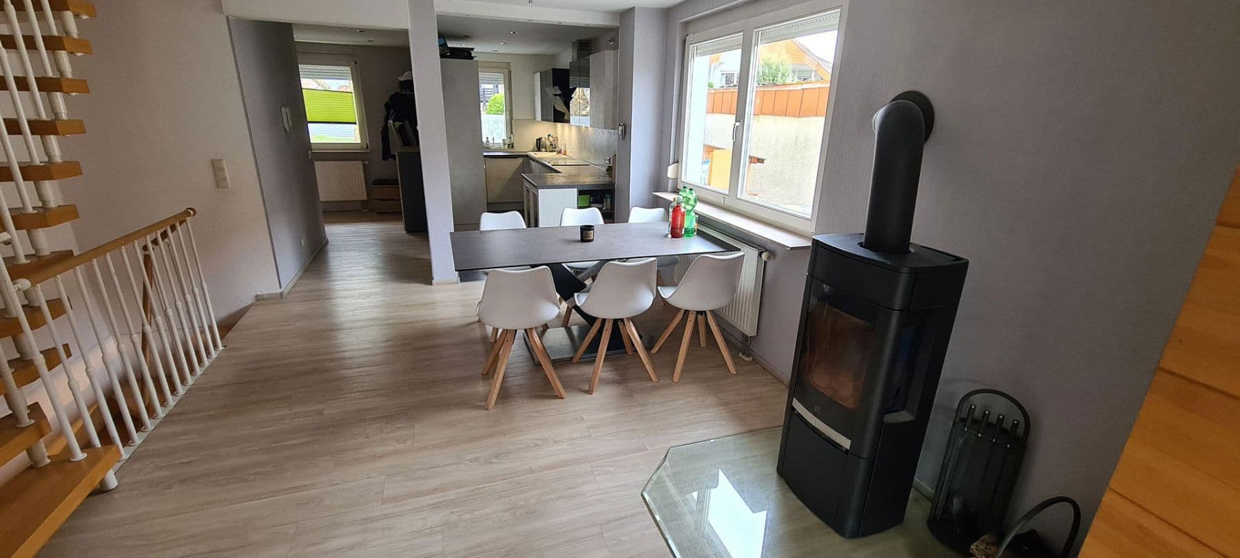 Prodej domu 135 m², pozemek 200 m², Bietigheim, Bádensko-Württembersko Prodej domu 135 m², pozemek 200 m², Bietigheim, Bádensko-Württembersko