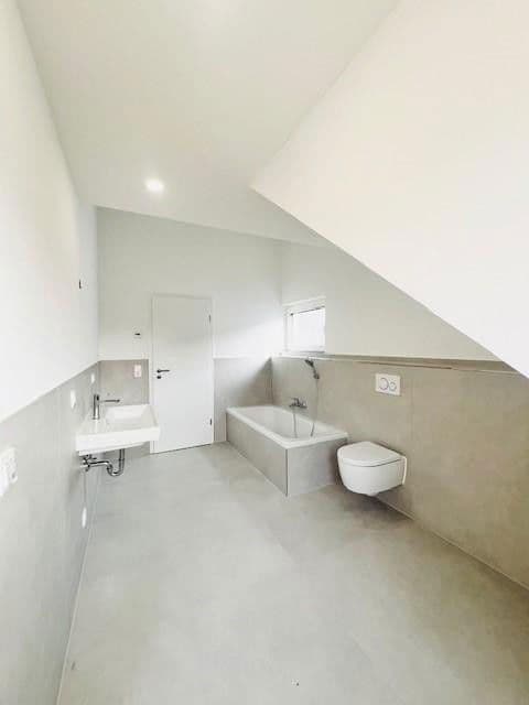 Prodej domu 110 m², pozemek 57 m², Neideckerstraße 4, Mainz, Porýní-Falc Prodej domu 110 m², pozemek 57 m², Neideckerstraße 4, Mainz, Porýní-Falc