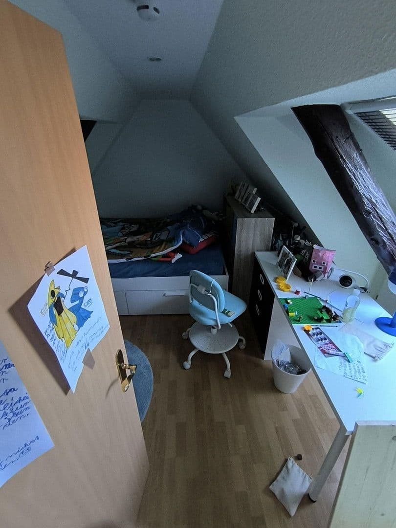 Pronájem bytu 3+1 98 m², Abendstr. 15b, Magdeburg, Sasko-Anhaltsko Pronájem bytu 3+1 98 m², Abendstr. 15b, Magdeburg, Sasko-Anhaltsko