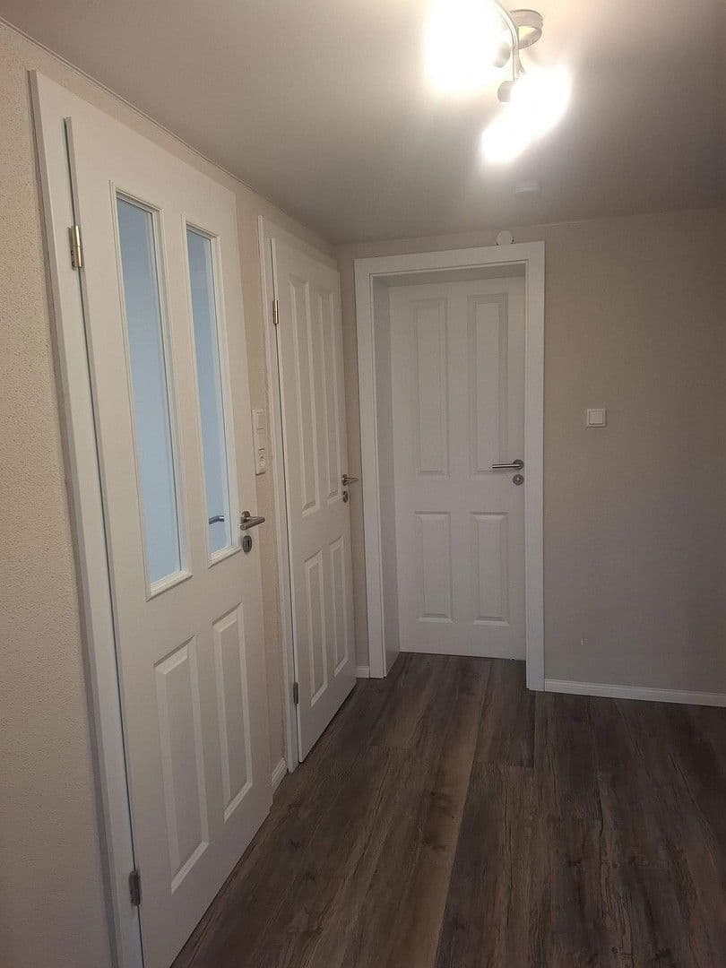 Prodej domu 150 m², pozemek 1.400 m², Hauptstrasse 14, Obererbach, Porýní-Falc Prodej domu 150 m², pozemek 1.400 m², Hauptstrasse 14, Obererbach, Porýní-Falc