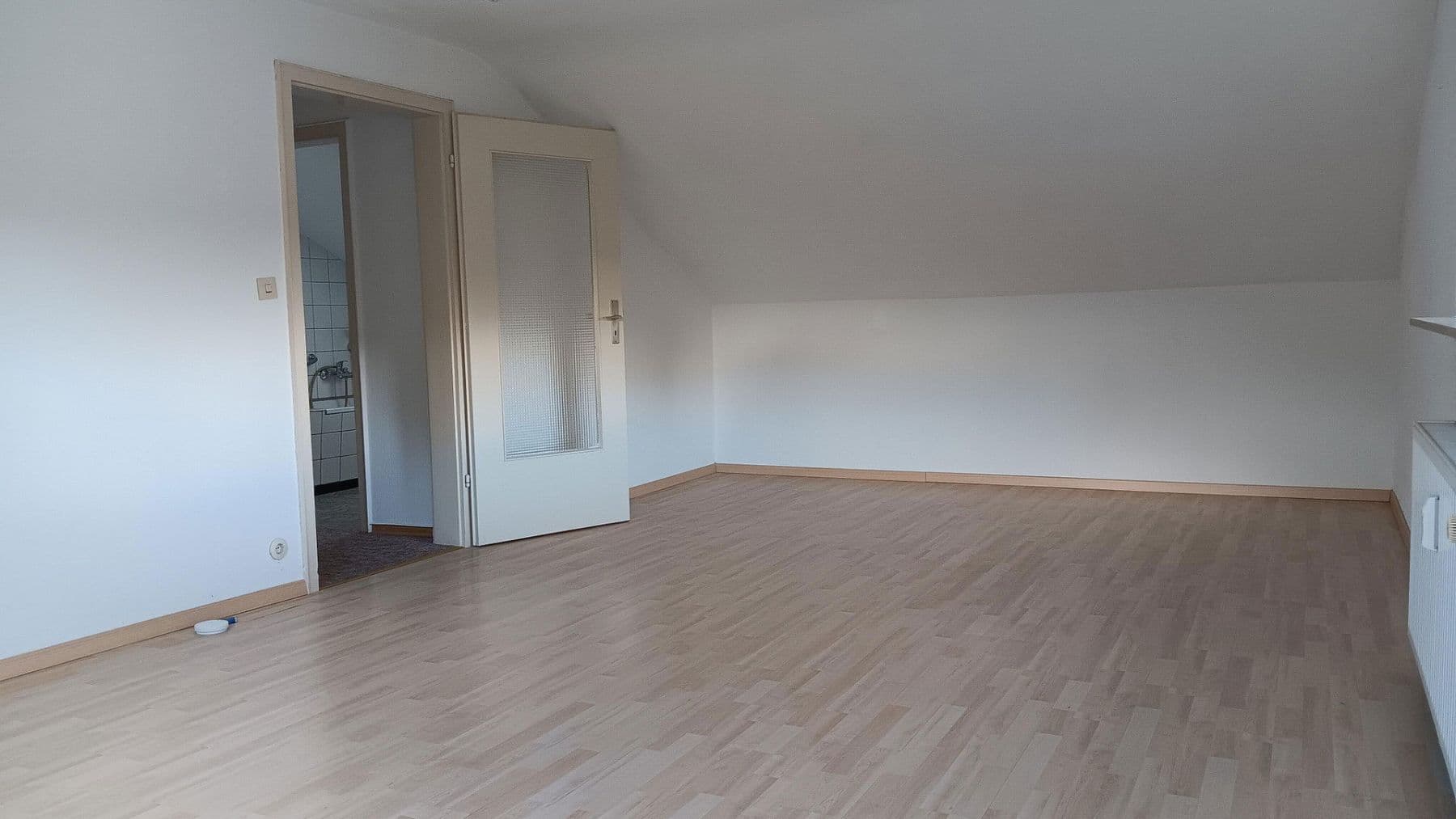 Prodej domu 212 m², pozemek 636 m², Göppingen, Bádensko-Württembersko Prodej domu 212 m², pozemek 636 m², Göppingen, Bádensko-Württembersko