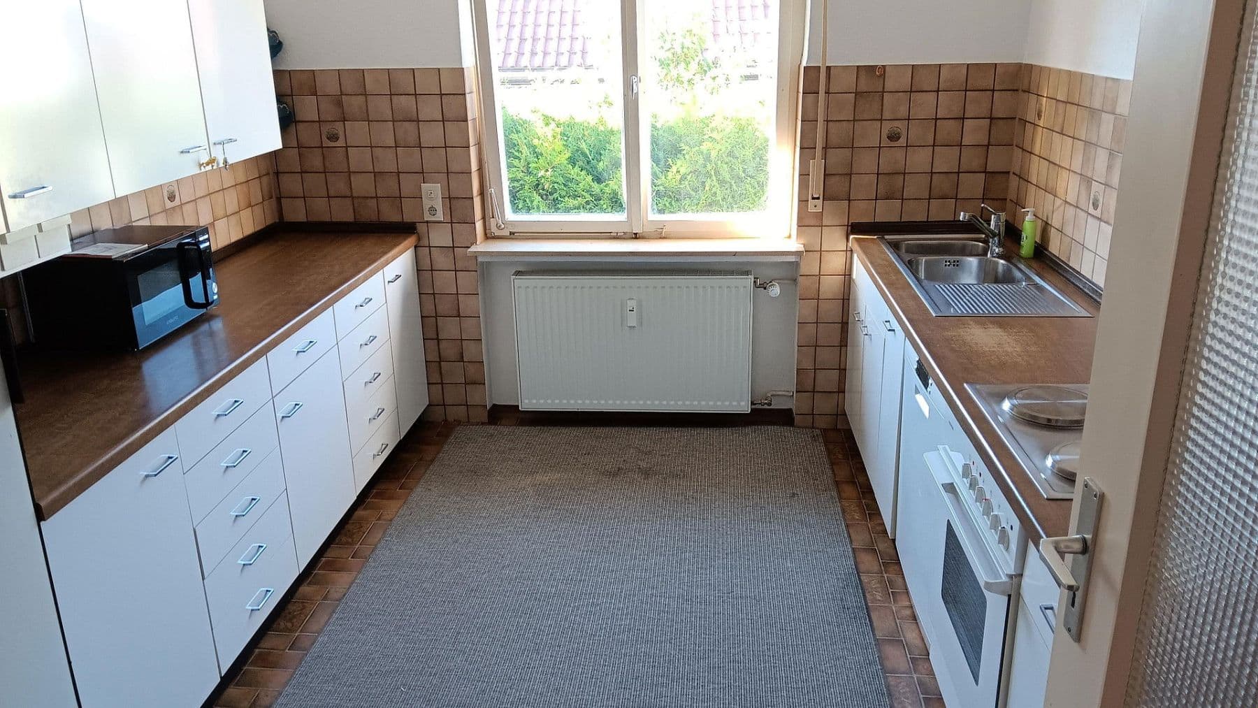 Prodej domu 212 m², pozemek 636 m², Göppingen, Bádensko-Württembersko Prodej domu 212 m², pozemek 636 m², Göppingen, Bádensko-Württembersko