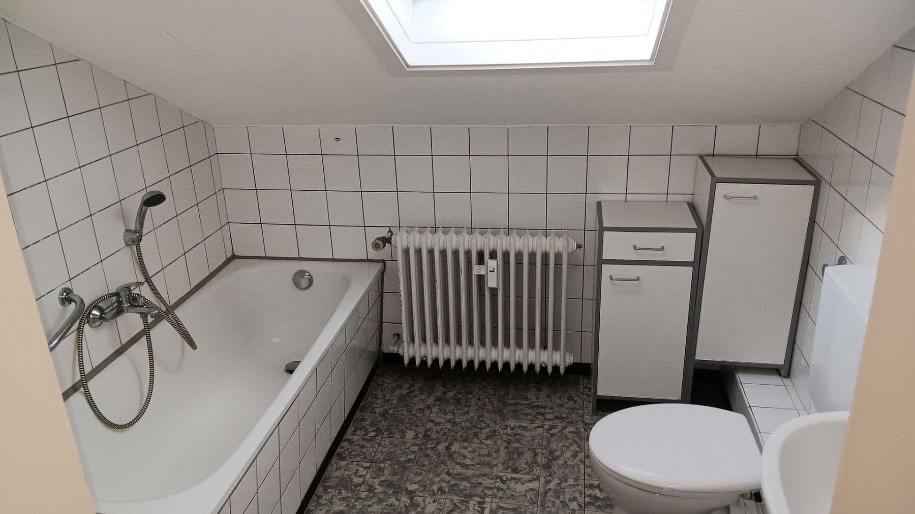 Prodej domu 212 m², pozemek 636 m², Göppingen, Bádensko-Württembersko Prodej domu 212 m², pozemek 636 m², Göppingen, Bádensko-Württembersko