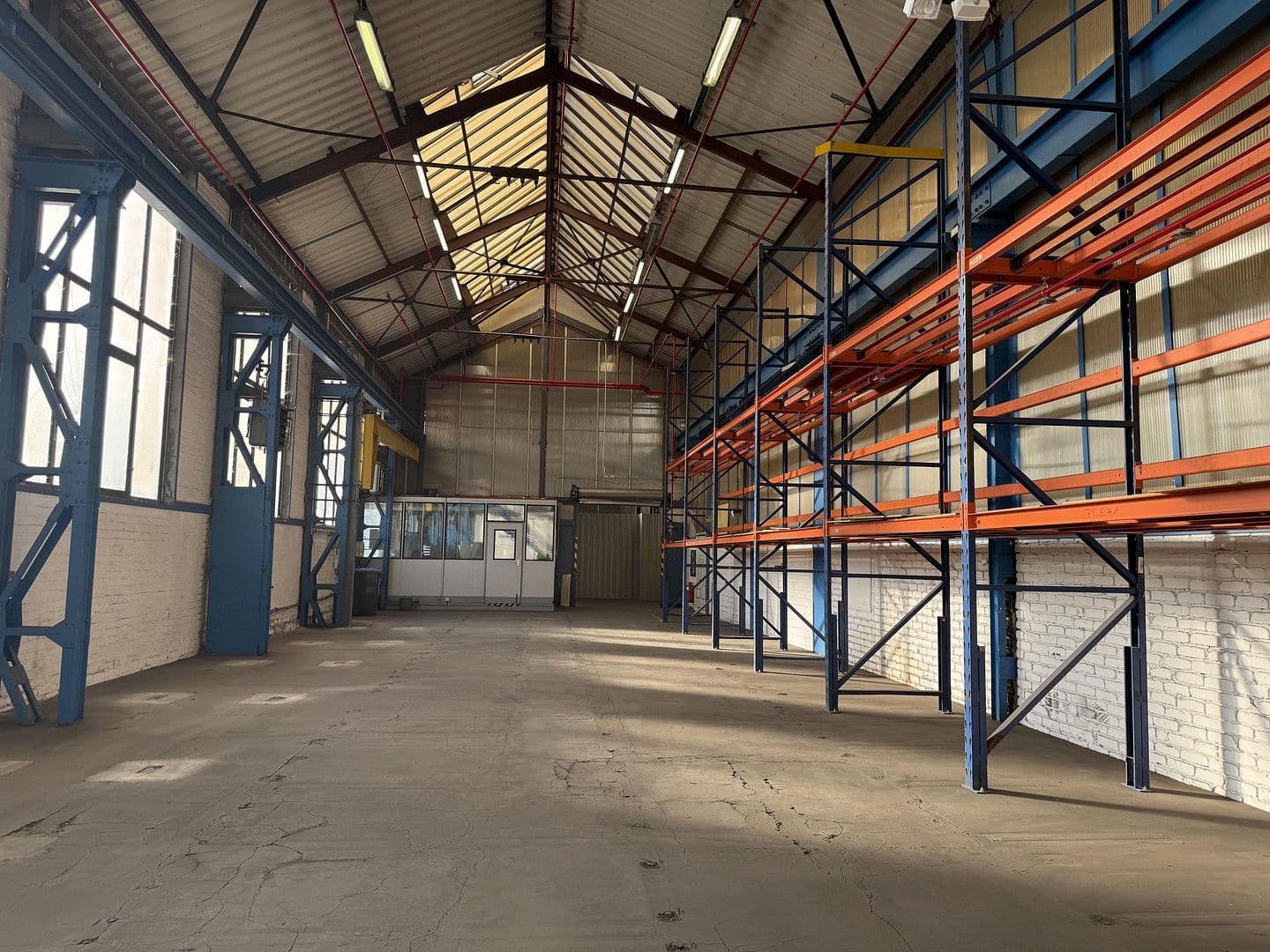 Pronájem nebytového prostoru 2.170 m², Magdeburgerstrasse 37, Gelsenkirchen, Severní Porýní-Vestfálsko Pronájem nebytového prostoru 2.170 m², Magdeburgerstrasse 37, Gelsenkirchen, Severní Porýní-Vestfálsko