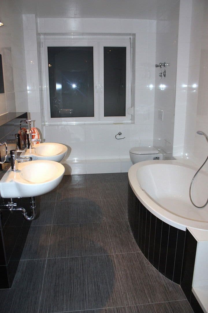 Prodej bytu 5+1 106 m², Hainstr. 22, Nürnberg, Bavorsko Prodej bytu 5+1 106 m², Hainstr. 22, Nürnberg, Bavorsko