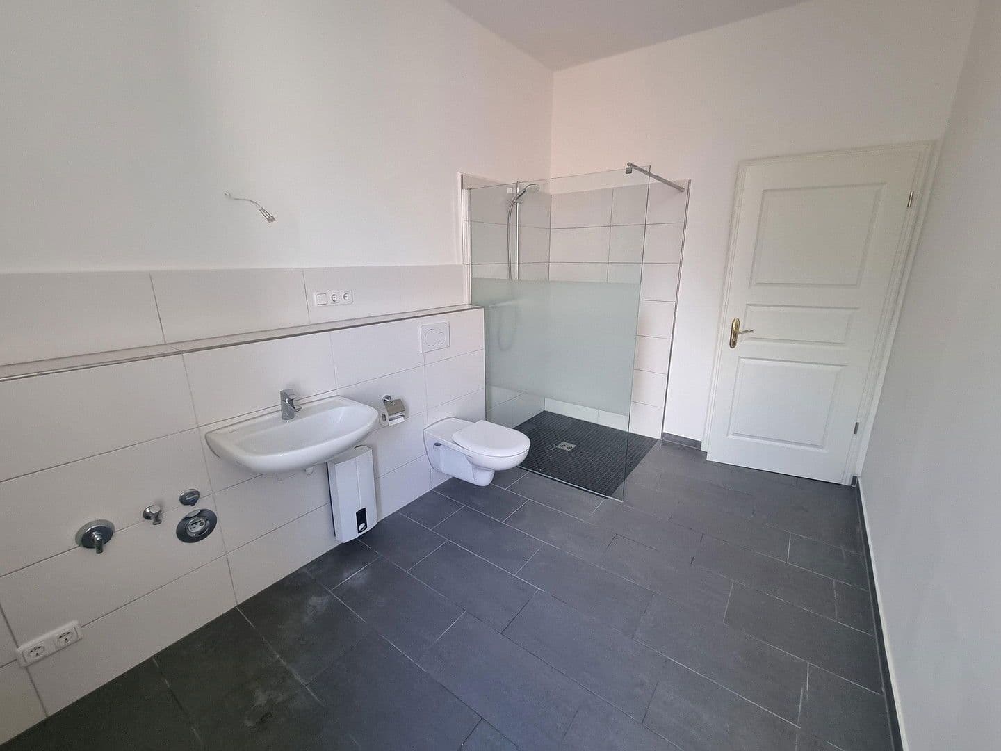 Pronájem bytu 4+1 107 m², Apenrader Str. 8, Flensburg, Šlesvicko-Holštýnsko Pronájem bytu 4+1 107 m², Apenrader Str. 8, Flensburg, Šlesvicko-Holštýnsko