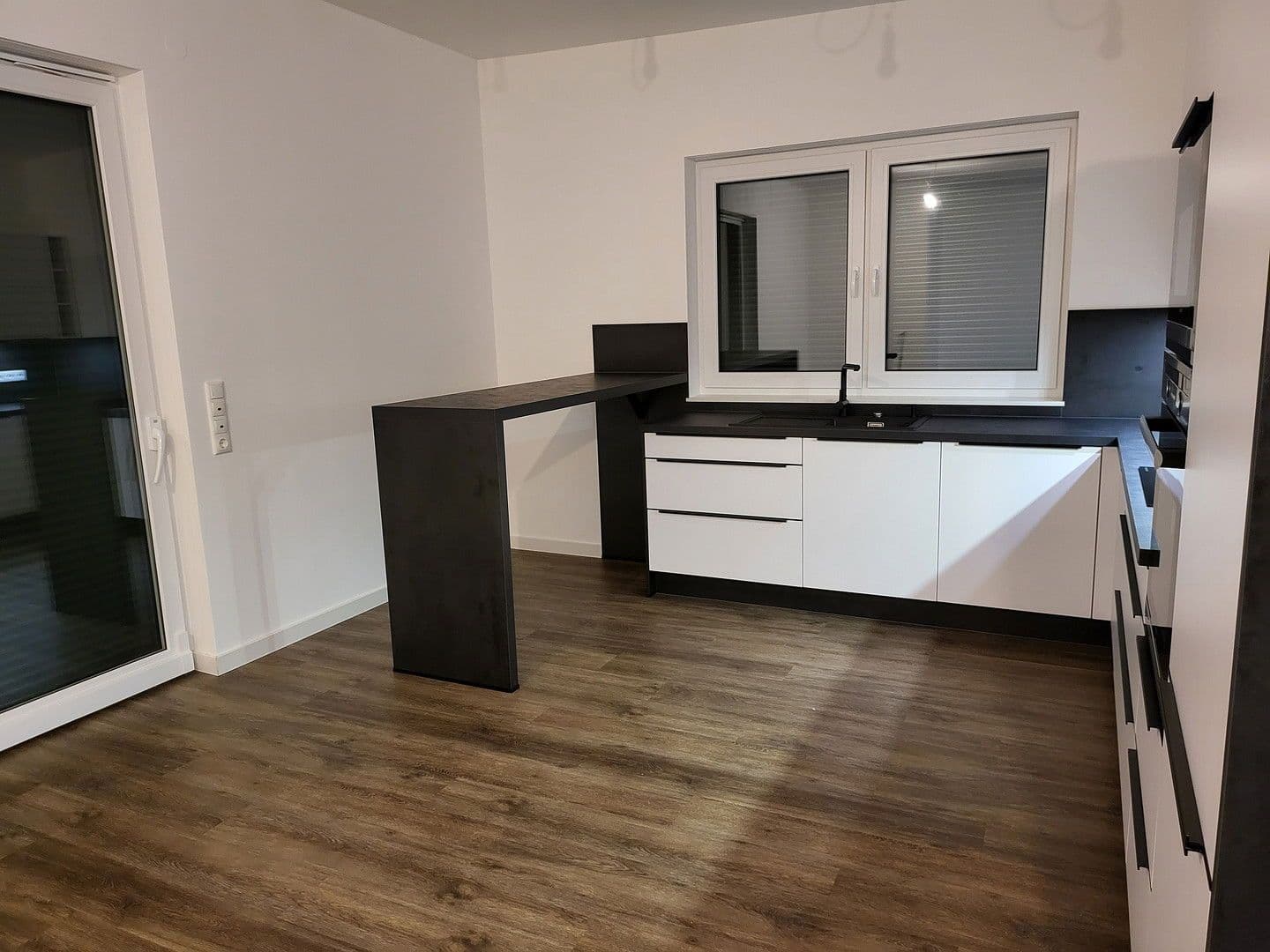 Pronájem bytu 4+1 140 m², Minden, Severní Porýní-Vestfálsko Pronájem bytu 4+1 140 m², Minden, Severní Porýní-Vestfálsko