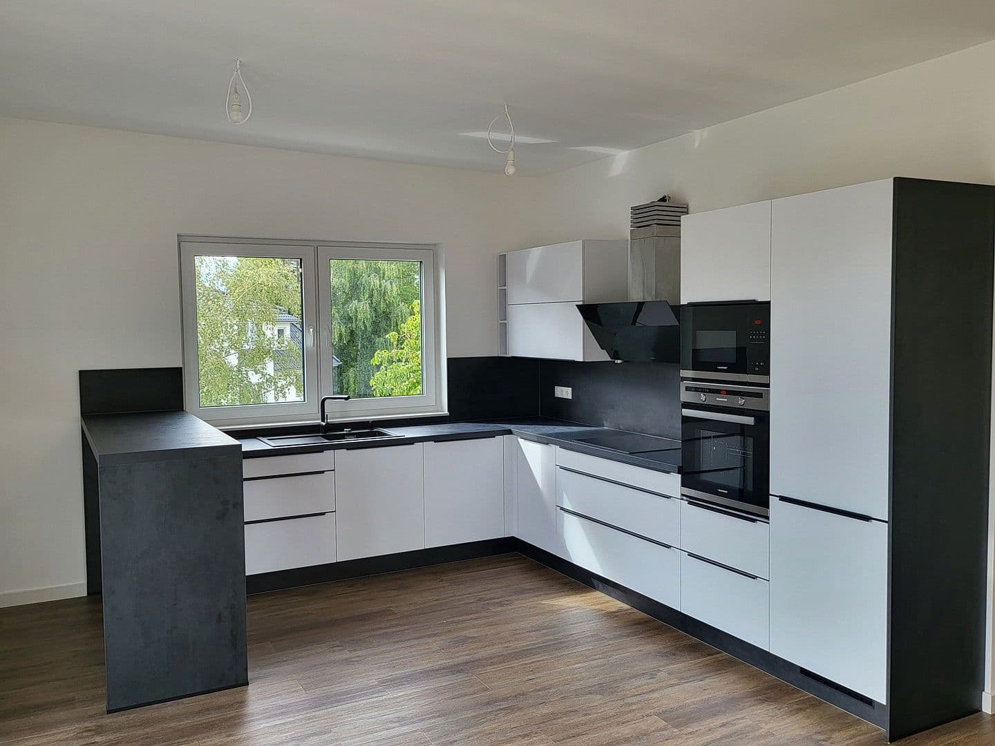 Pronájem bytu 4+1 140 m², Minden, Severní Porýní-Vestfálsko Pronájem bytu 4+1 140 m², Minden, Severní Porýní-Vestfálsko