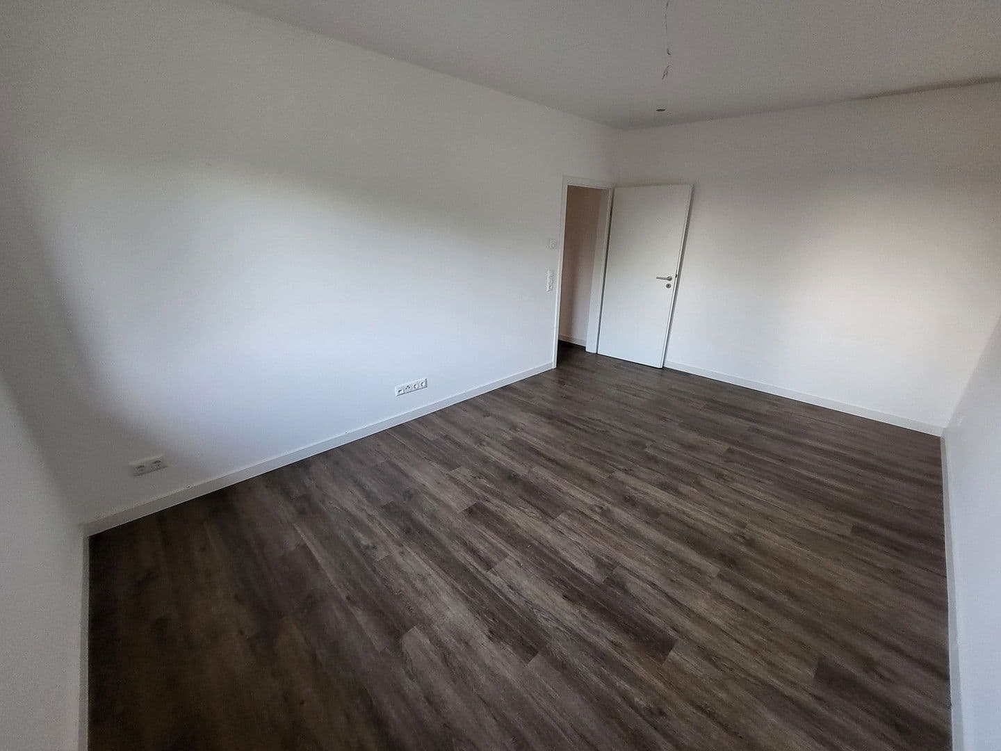 Pronájem bytu 4+1 140 m², Minden, Severní Porýní-Vestfálsko Pronájem bytu 4+1 140 m², Minden, Severní Porýní-Vestfálsko