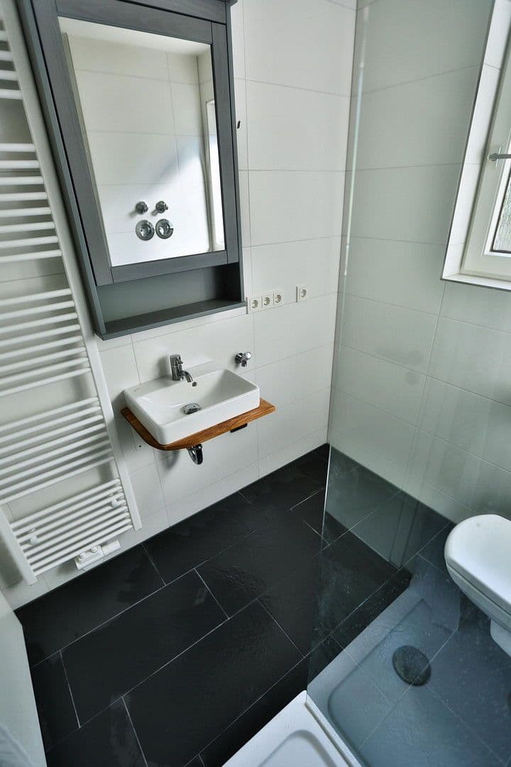 Pronájem bytu 2+1 50 m², Oberer Wingertweg, 75, Pforzheim, Bádensko-Württembersko Pronájem bytu 2+1 50 m², Oberer Wingertweg, 75, Pforzheim, Bádensko-Württembersko