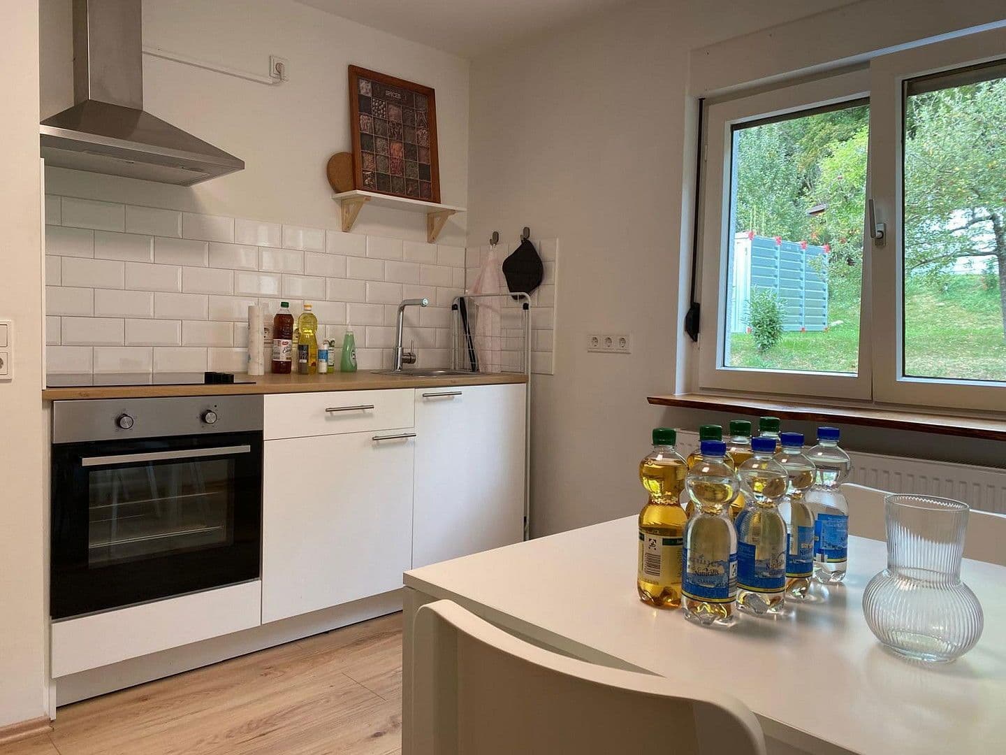 Pronájem bytu 2+1 50 m², Oberer Wingertweg, 75, Pforzheim, Bádensko-Württembersko Pronájem bytu 2+1 50 m², Oberer Wingertweg, 75, Pforzheim, Bádensko-Württembersko