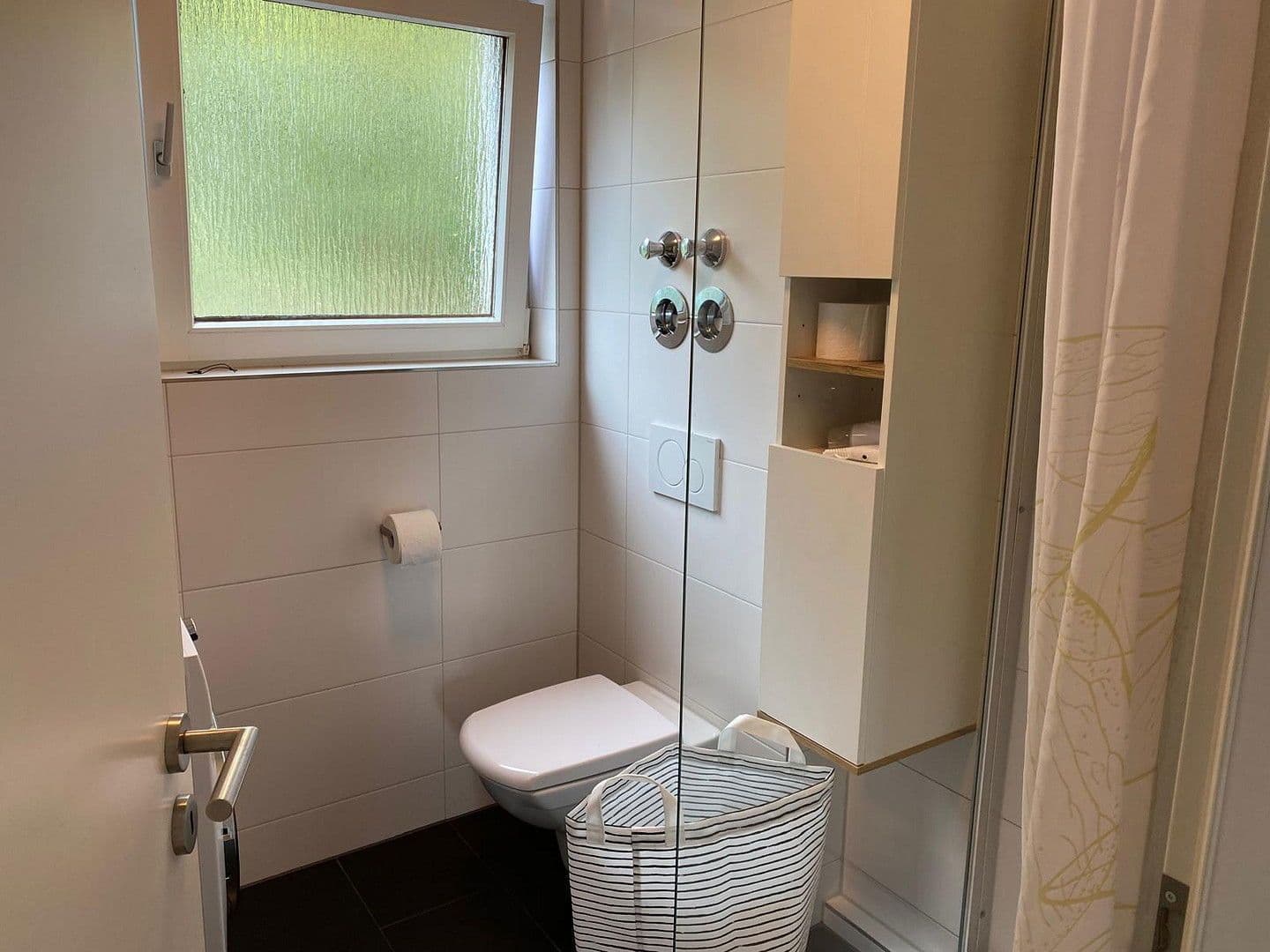 Pronájem bytu 2+1 50 m², Oberer Wingertweg, 75, Pforzheim, Bádensko-Württembersko Pronájem bytu 2+1 50 m², Oberer Wingertweg, 75, Pforzheim, Bádensko-Württembersko