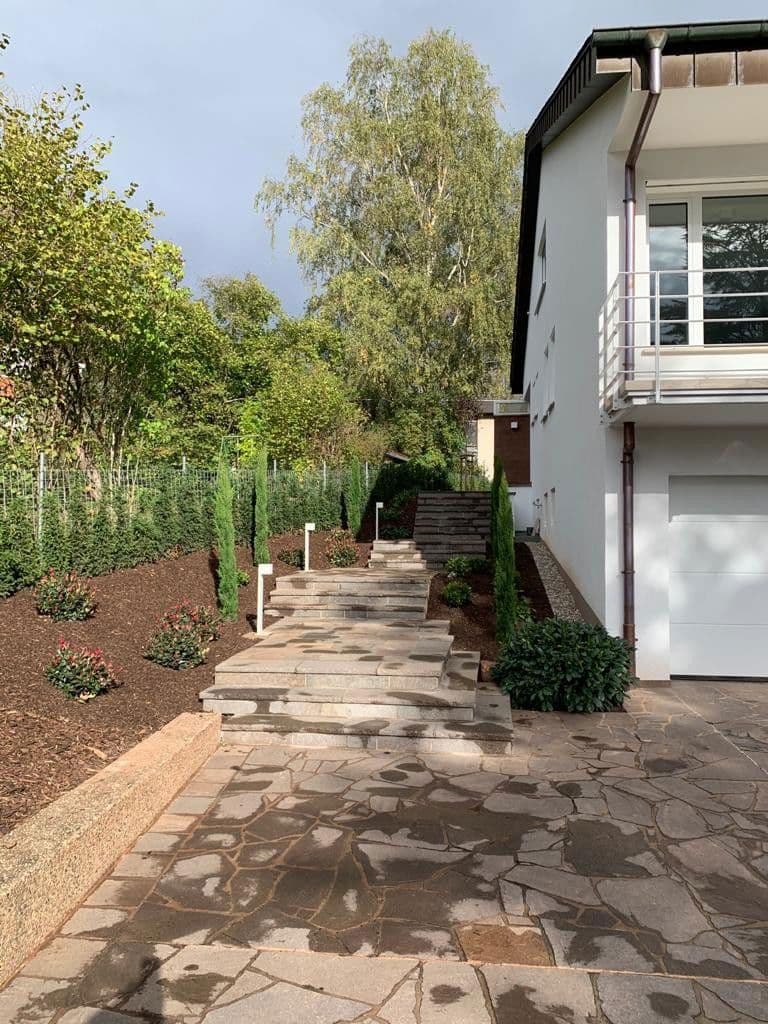 Pronájem domu 300 m², pozemek 1.899 m², Bürgstadt, Bavorsko Pronájem domu 300 m², pozemek 1.899 m², Bürgstadt, Bavorsko