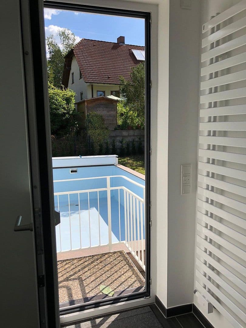 Pronájem domu 300 m², pozemek 1.899 m², Bürgstadt, Bavorsko Pronájem domu 300 m², pozemek 1.899 m², Bürgstadt, Bavorsko