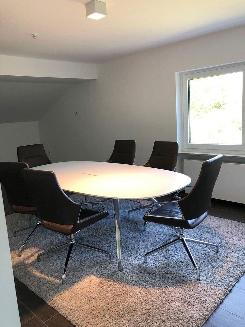 Pronájem domu 300 m², pozemek 1.899 m², Bürgstadt, Bavorsko Pronájem domu 300 m², pozemek 1.899 m², Bürgstadt, Bavorsko