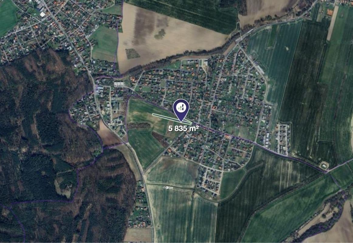 Prodej pozemku 5.835 m², Úvaly, Středočeský kraj Prodej pozemku 5.835 m², Úvaly, Středočeský kraj