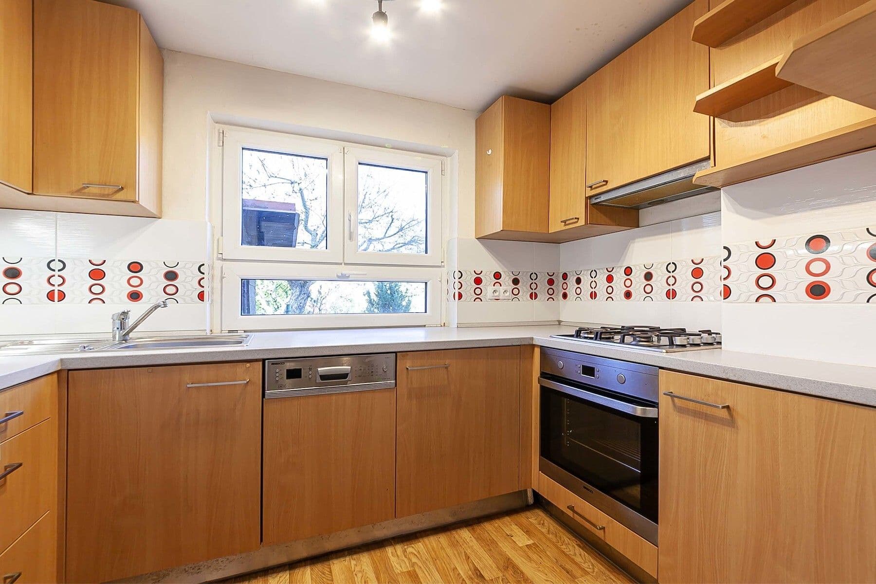 Prodej chaty, chalupy 100 m², pozemek 462 m², Stříbrná Skalice, Středočeský kraj Prodej chaty, chalupy 100 m², pozemek 462 m², Stříbrná Skalice, Středočeský kraj