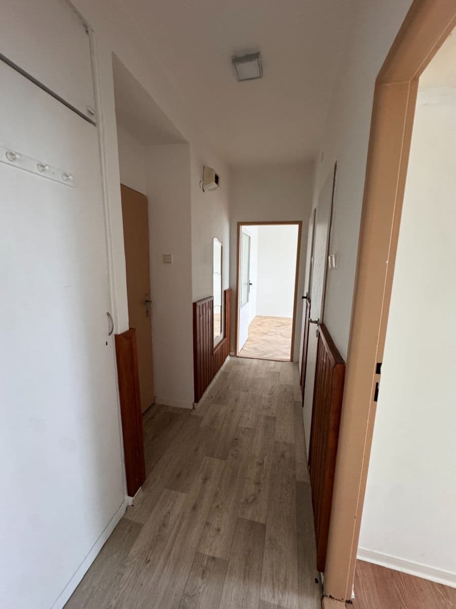 Pronájem bytu 2+1 49 m², Aloise Jiráska, Ledeč nad Sázavou, Kraj Vysočina Pronájem bytu 2+1 49 m², Aloise Jiráska, Ledeč nad Sázavou, Kraj Vysočina