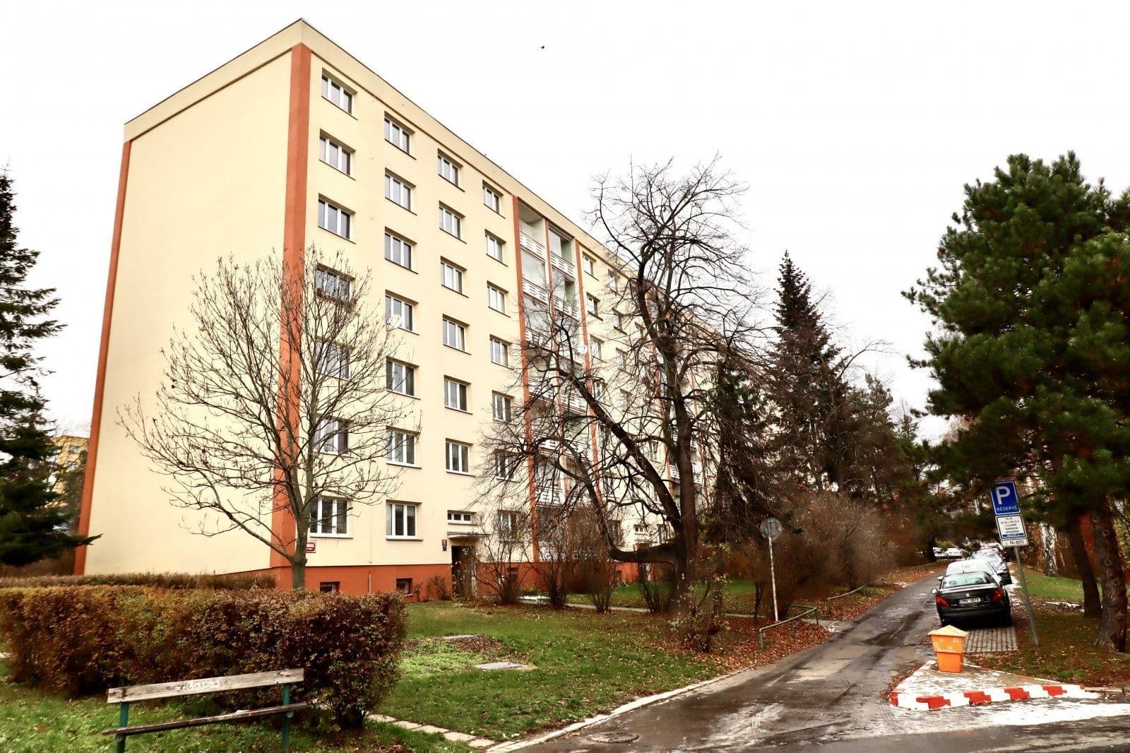 Pronájem bytu 2+1 54 m², Kamerunská, Praha, Praha Pronájem bytu 2+1 54 m², Kamerunská, Praha, Praha