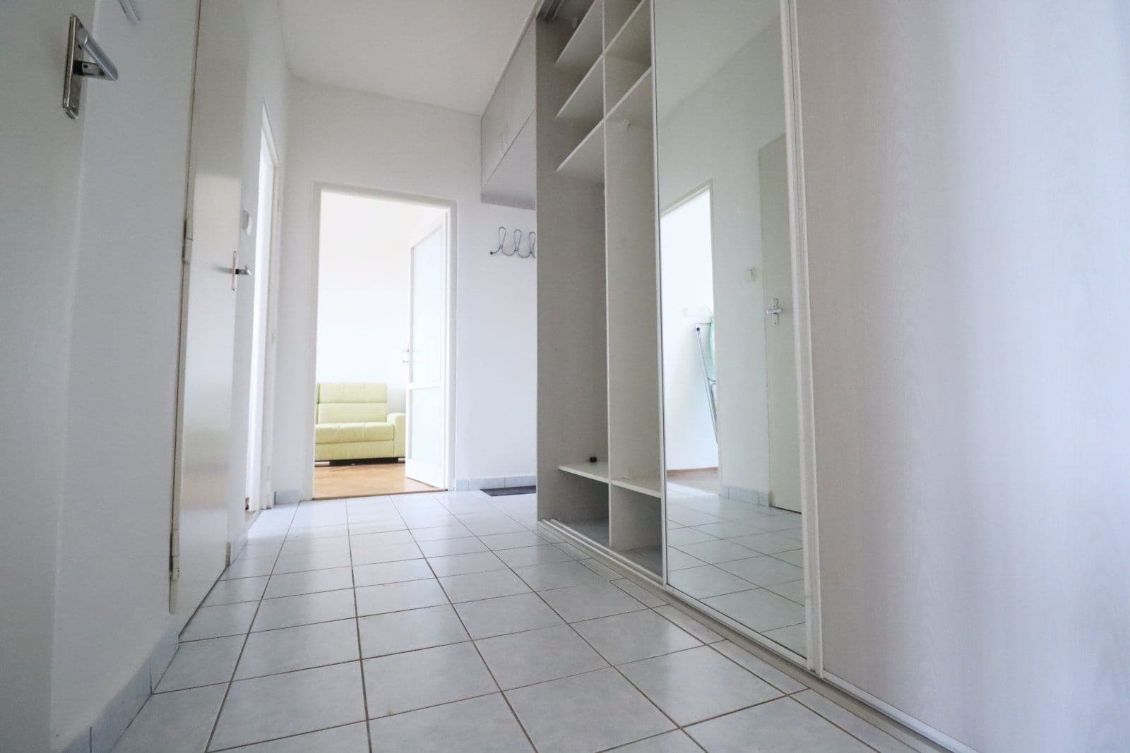 Pronájem bytu 2+1 54 m², Kamerunská, Praha, Praha Pronájem bytu 2+1 54 m², Kamerunská, Praha, Praha