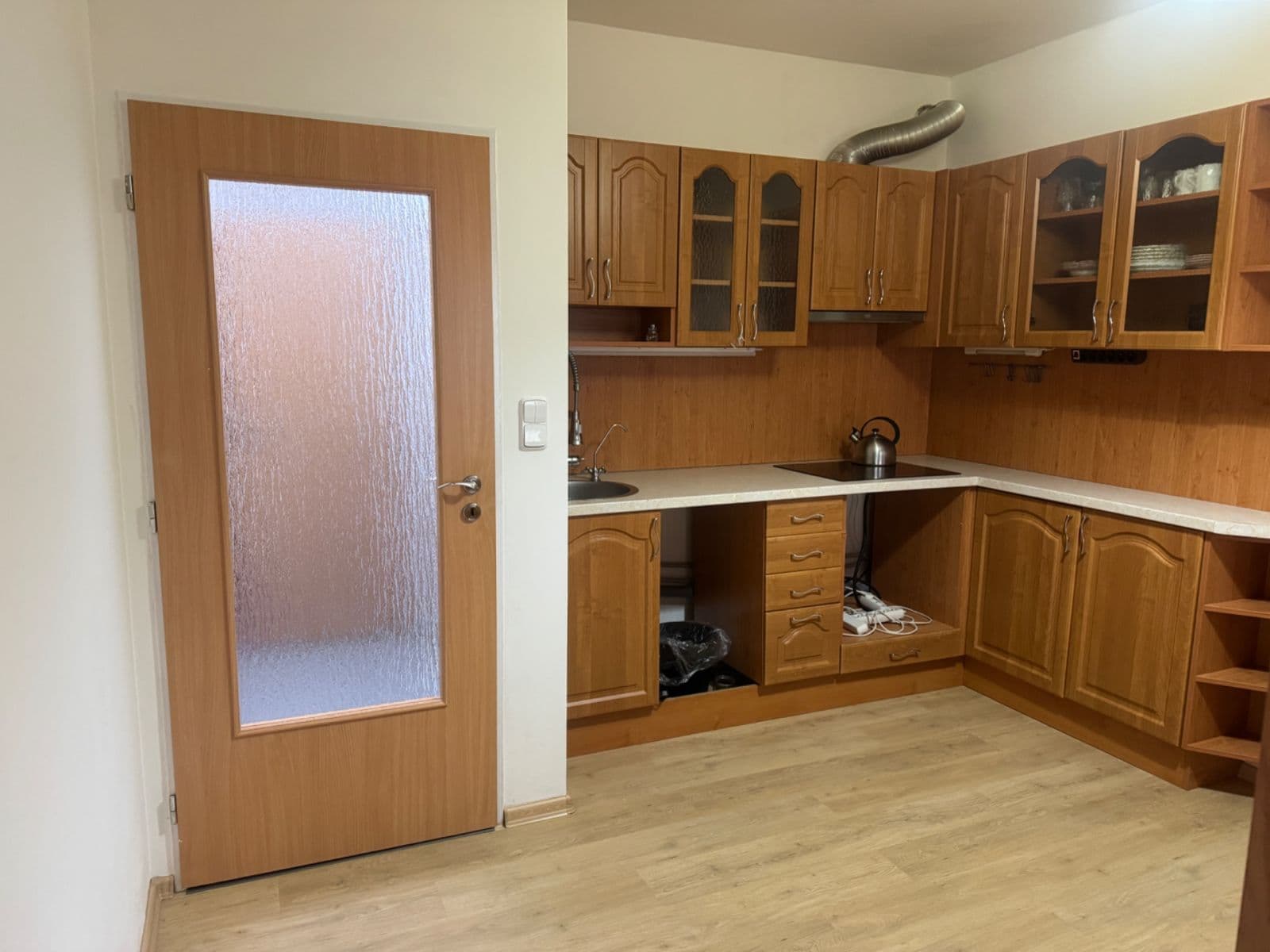 Pronájem bytu 2+kk 55 m², Zakšínská, Praha, Praha Pronájem bytu 2+kk 55 m², Zakšínská, Praha, Praha