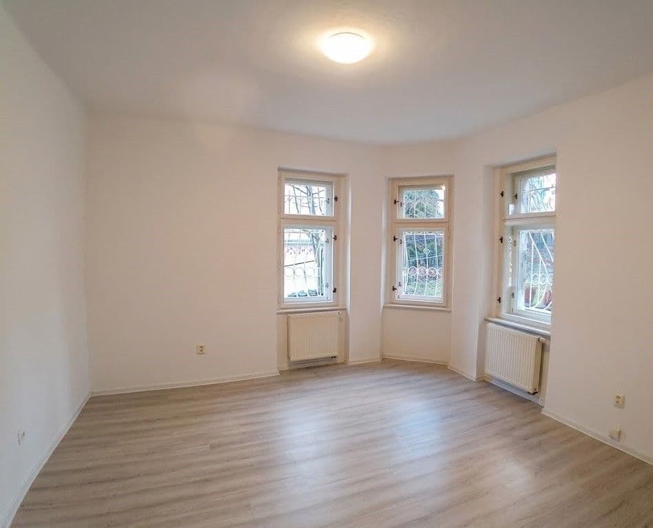 Prodej bytu 1+1 45 m², Na Václavce, Praha, Praha Prodej bytu 1+1 45 m², Na Václavce, Praha, Praha