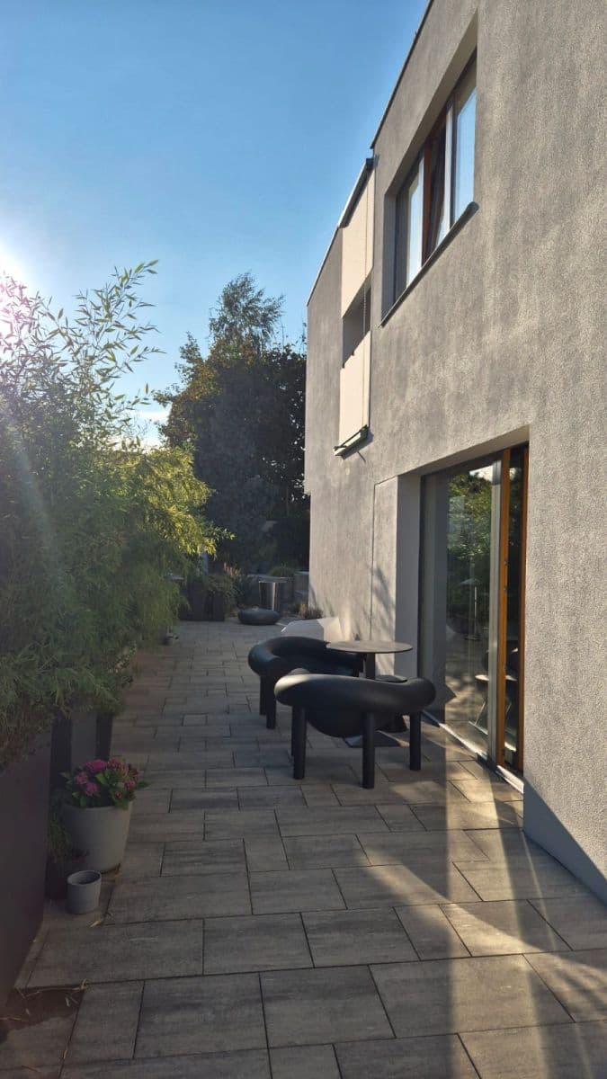 Prodej domu 120 m², pozemek 259 m², Felklova, Roztoky, Středočeský kraj Prodej domu 120 m², pozemek 259 m², Felklova, Roztoky, Středočeský kraj