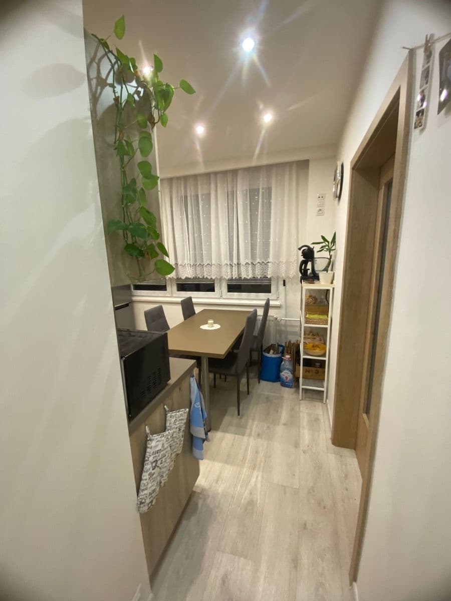 Prodej bytu 3+1 70 m², Klaricova, České Budějovice, Jihočeský kraj Prodej bytu 3+1 70 m², Klaricova, České Budějovice, Jihočeský kraj