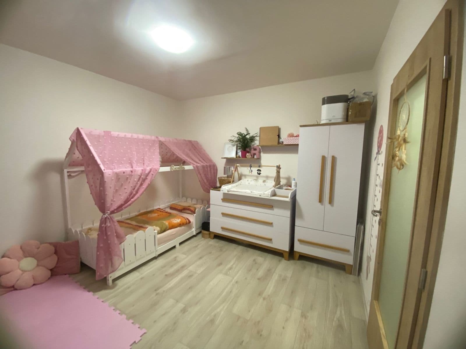 Prodej bytu 3+1 70 m², Klaricova, České Budějovice, Jihočeský kraj Prodej bytu 3+1 70 m², Klaricova, České Budějovice, Jihočeský kraj