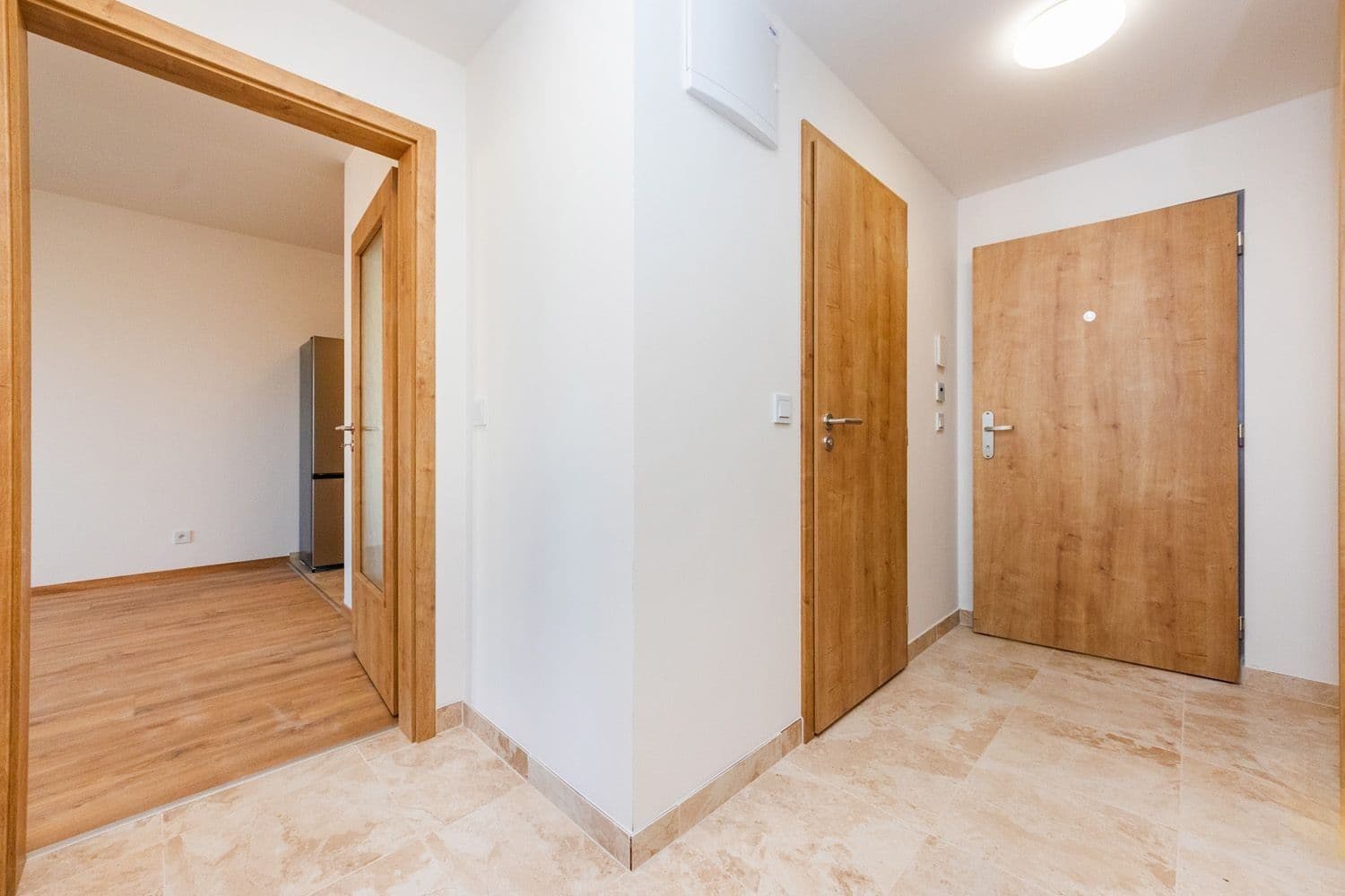 Pronájem bytu 2+kk 45 m², Strančická, Praha, Praha Pronájem bytu 2+kk 45 m², Strančická, Praha, Praha