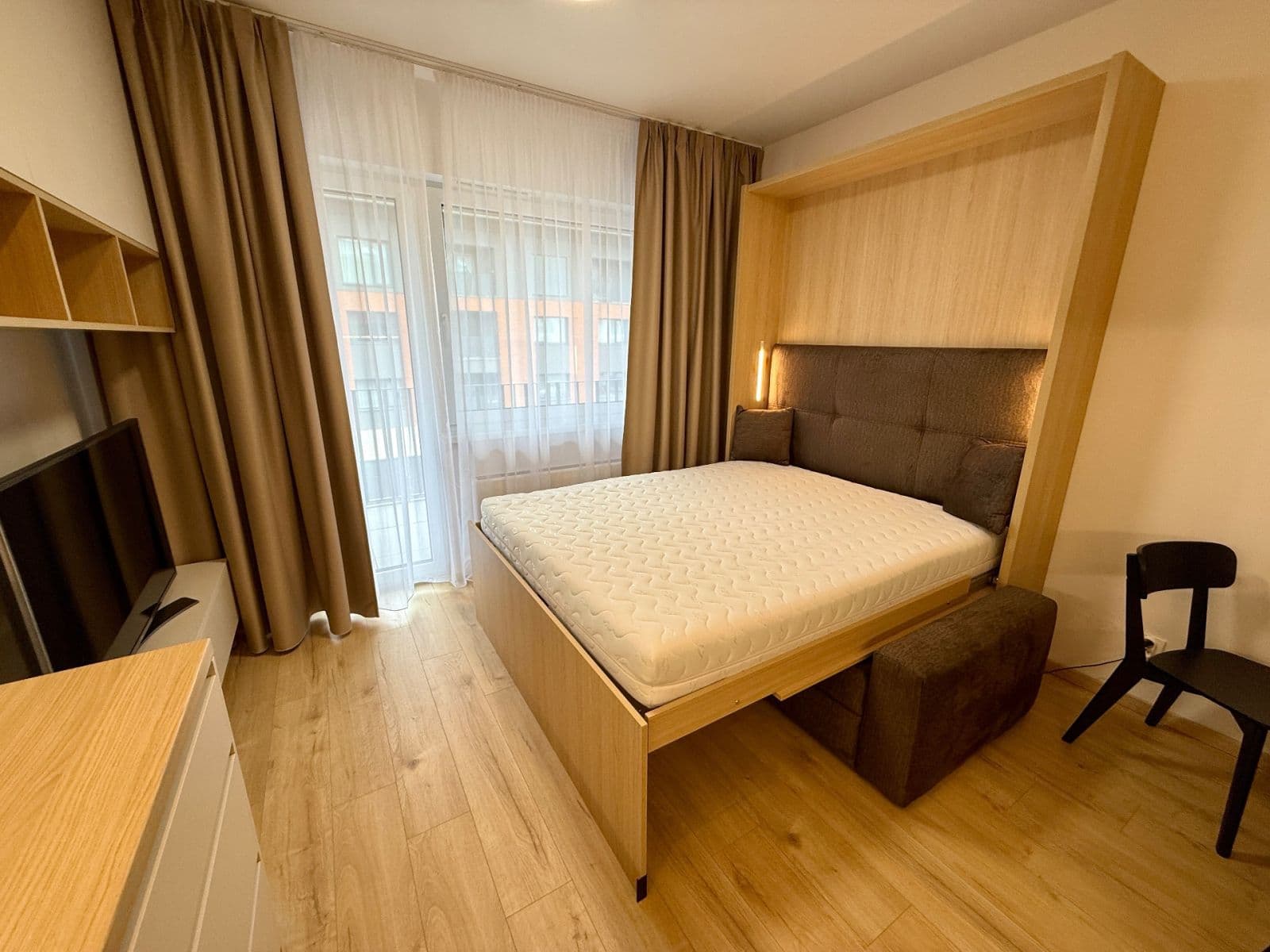 Pronájem bytu 1+1 29 m², Slnečnicová, Rovinka, Bratislavský kraj Pronájem bytu 1+1 29 m², Slnečnicová, Rovinka, Bratislavský kraj