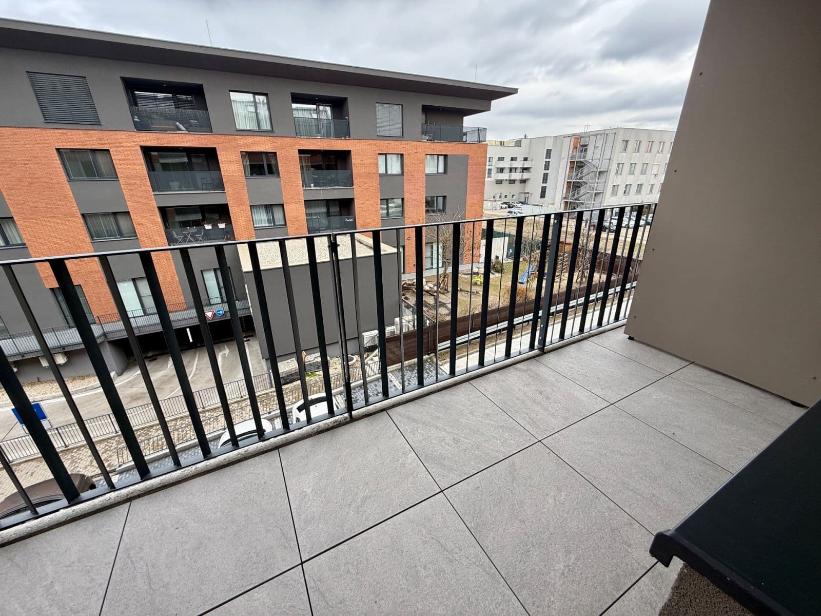 Pronájem bytu 1+1 29 m², Slnečnicová, Rovinka, Bratislavský kraj Pronájem bytu 1+1 29 m², Slnečnicová, Rovinka, Bratislavský kraj