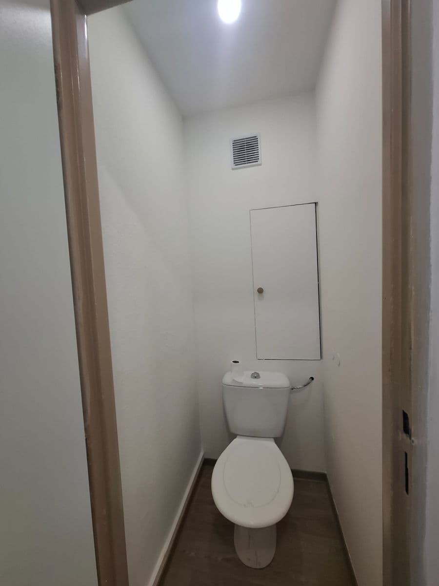 Pronájem bytu 2+1 52 m², Výškovická, Ostrava, Moravskoslezský kraj Pronájem bytu 2+1 52 m², Výškovická, Ostrava, Moravskoslezský kraj