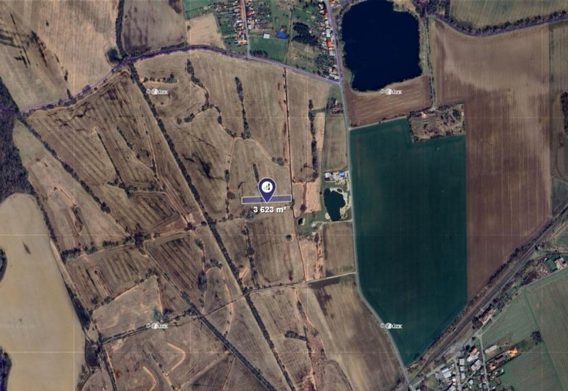 Prodej pozemku 1.812 m², Chropyně, Zlínský kraj Prodej pozemku 1.812 m², Chropyně, Zlínský kraj