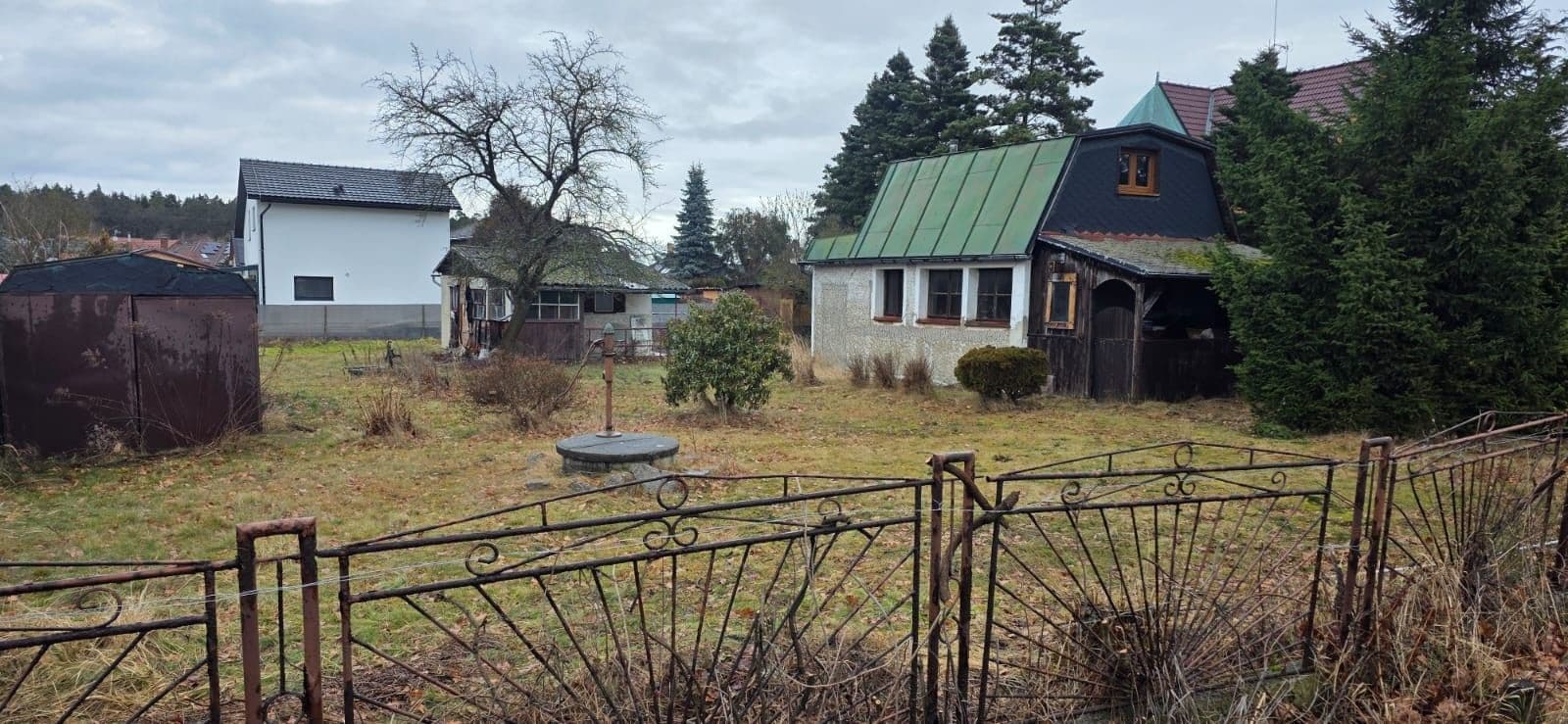 Prodej pozemku 1.000 m², Louňovice, Středočeský kraj Prodej pozemku 1.000 m², Louňovice, Středočeský kraj