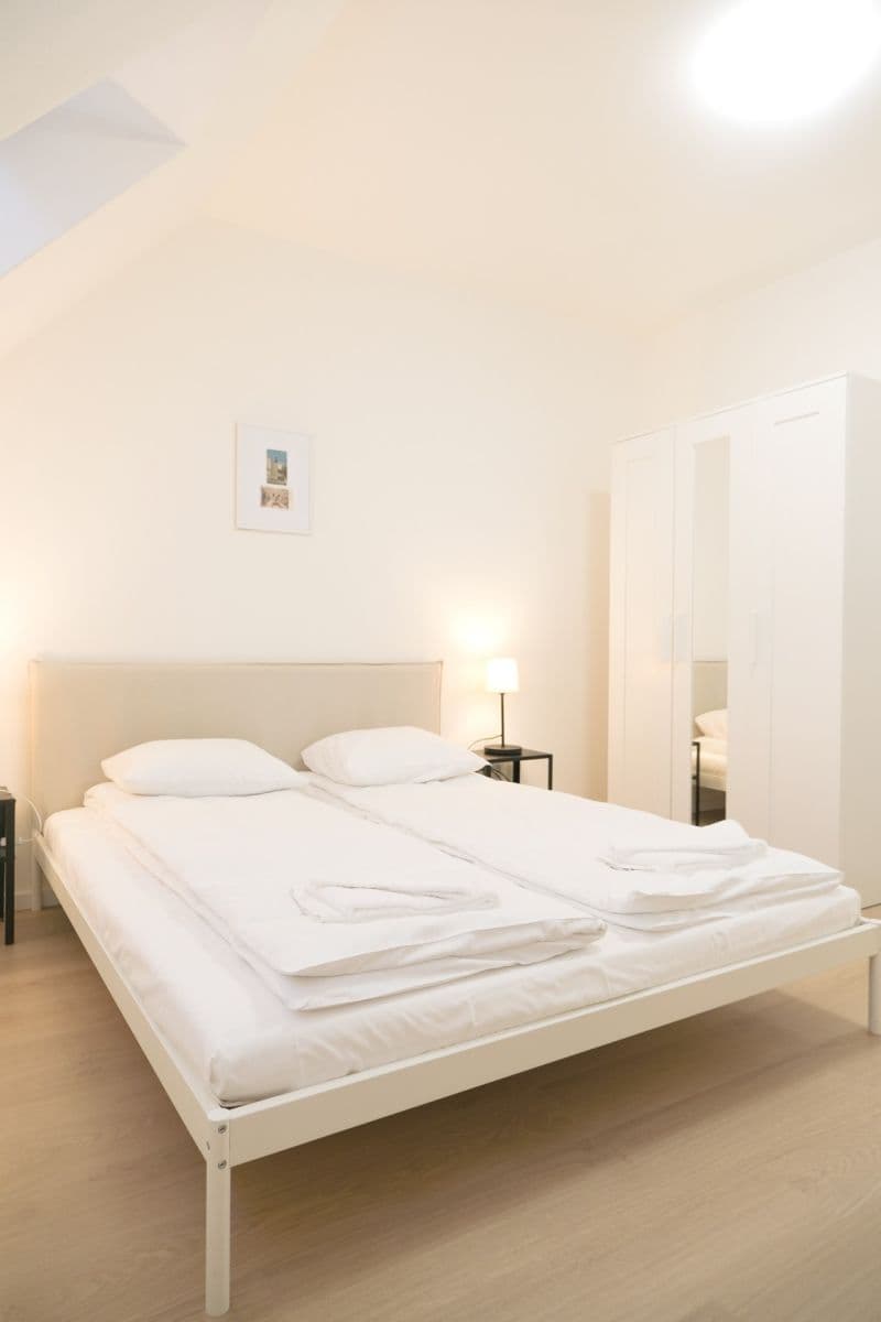 Pronájem bytu 2+kk 48 m², Štítného, Praha, Praha Pronájem bytu 2+kk 48 m², Štítného, Praha, Praha