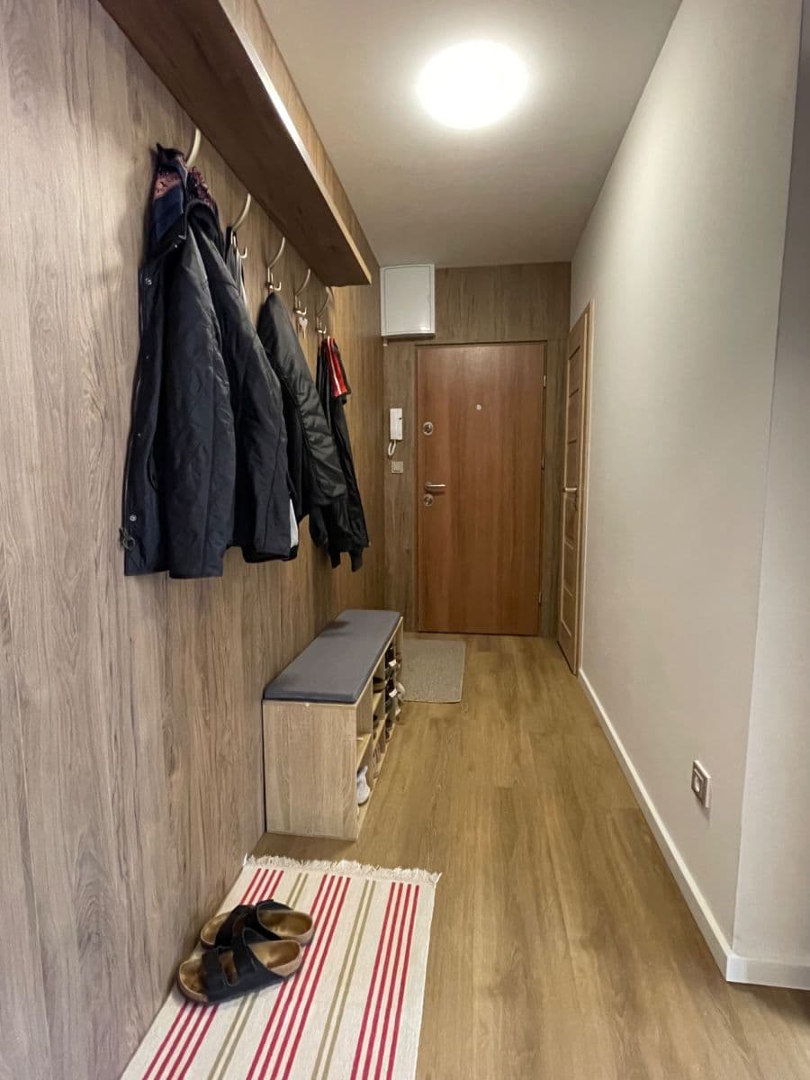 Prodej bytu 2+1 55 m², Radkovská, Telč, Kraj Vysočina Prodej bytu 2+1 55 m², Radkovská, Telč, Kraj Vysočina