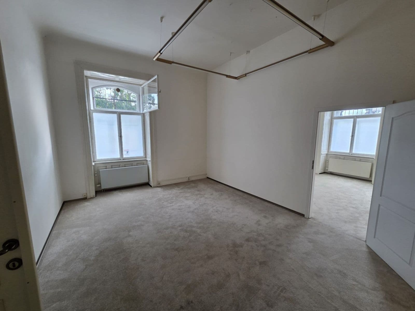 Pronájem kanceláře 221 m², Dienzenhoferovy sady, Praha, Praha Pronájem kanceláře 221 m², Dienzenhoferovy sady, Praha, Praha