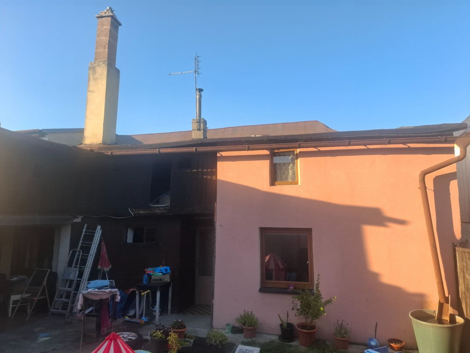 Prodej domu 119 m², pozemek 234 m², Česká, Bělá pod Bezdězem, Středočeský kraj Prodej domu 119 m², pozemek 234 m², Česká, Bělá pod Bezdězem, Středočeský kraj