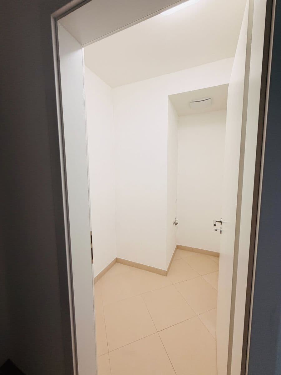 Pronájem bytu 2+kk 57 m², Toufarova, Praha, Praha Pronájem bytu 2+kk 57 m², Toufarova, Praha, Praha