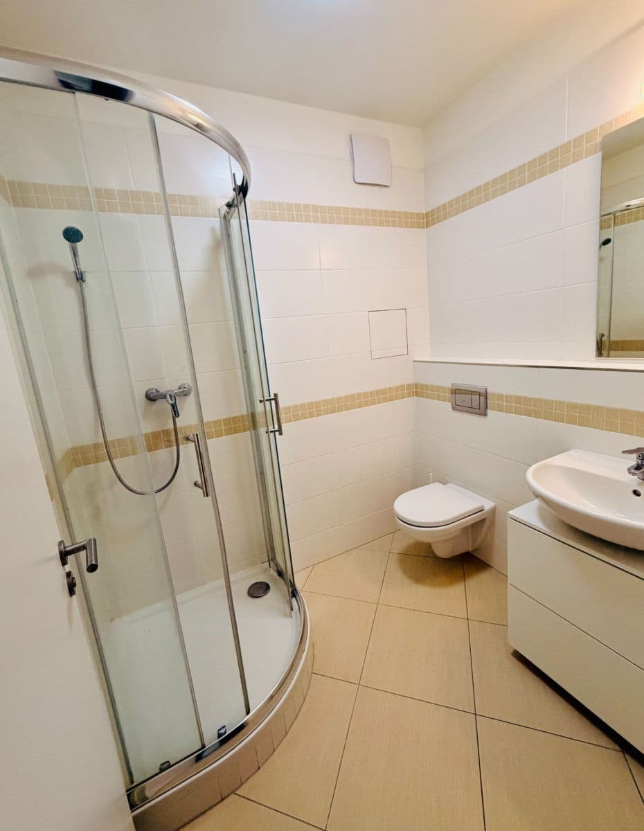 Pronájem bytu 2+kk 57 m², Toufarova, Praha, Praha Pronájem bytu 2+kk 57 m², Toufarova, Praha, Praha