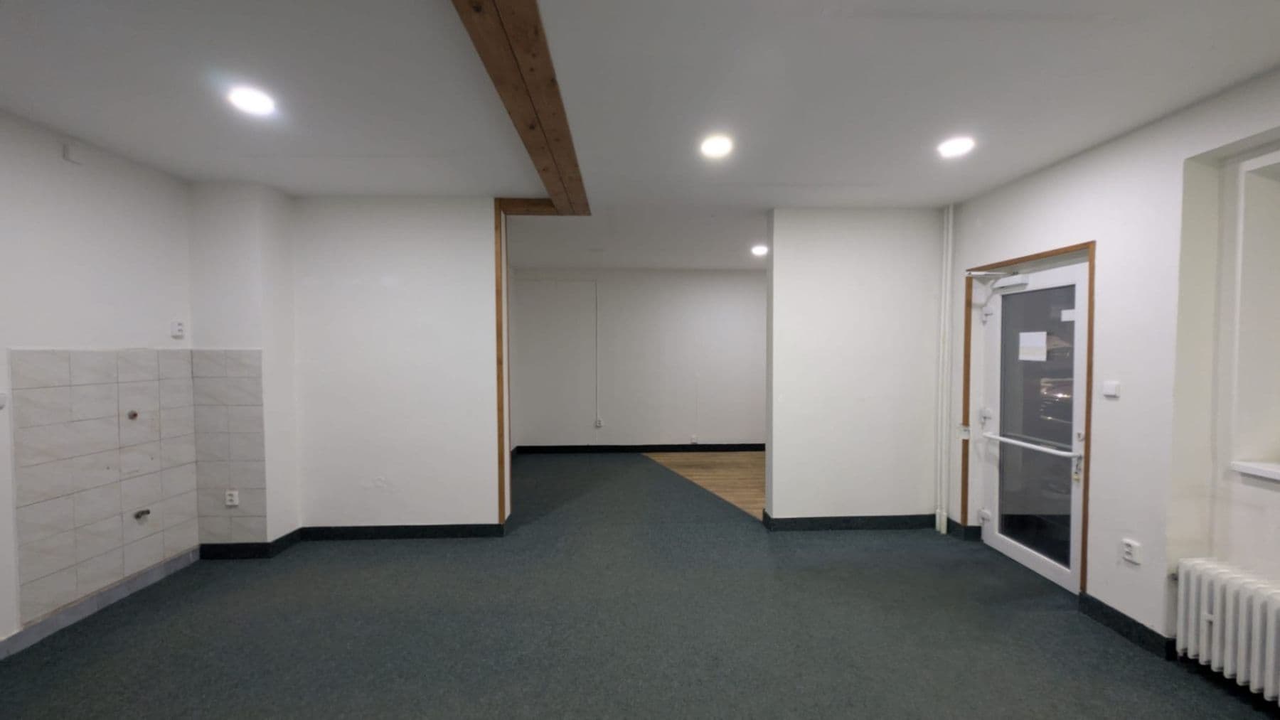 Pronájem nebytového prostoru 43 m², Antonína Dvořáka, Dobříš, Středočeský kraj Pronájem nebytového prostoru 43 m², Antonína Dvořáka, Dobříš, Středočeský kraj