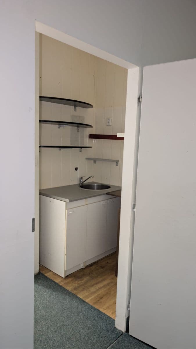 Pronájem nebytového prostoru 43 m², Antonína Dvořáka, Dobříš, Středočeský kraj Pronájem nebytového prostoru 43 m², Antonína Dvořáka, Dobříš, Středočeský kraj