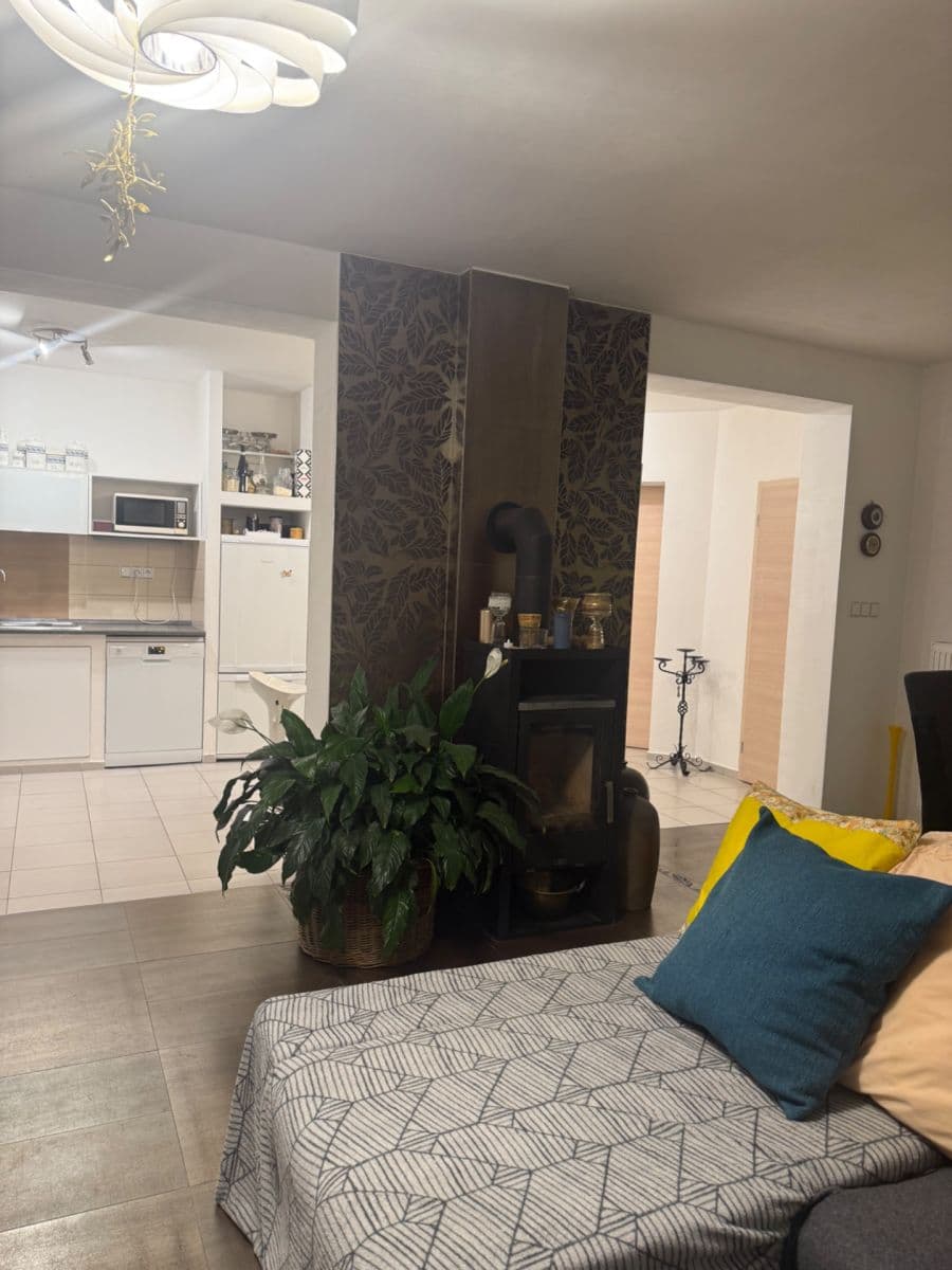 Prodej domu 318 m², pozemek 1.000 m², Turnov, Liberecký kraj Prodej domu 318 m², pozemek 1.000 m², Turnov, Liberecký kraj