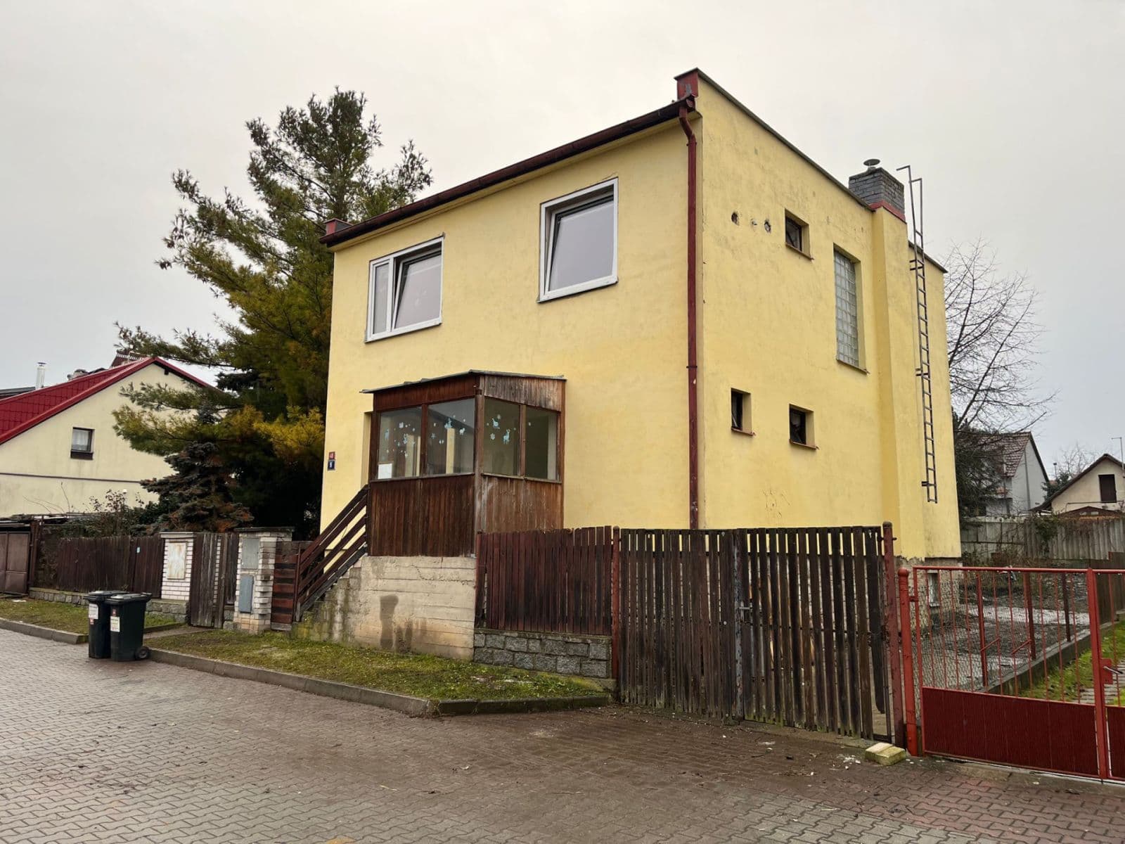 Pronájem bytu 102 m², Chráněná, Praha, Praha Pronájem bytu 102 m², Chráněná, Praha, Praha